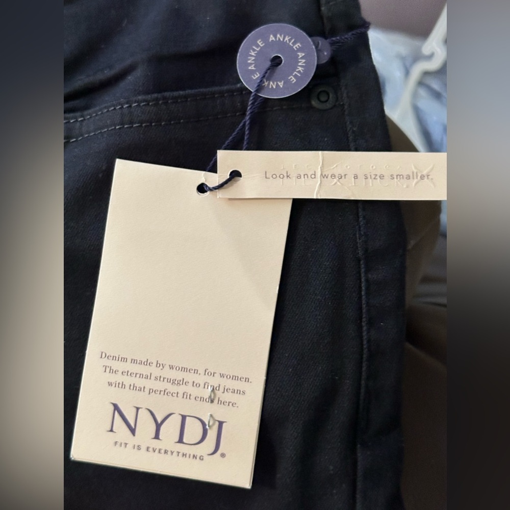 NWT: NYDJ’s Black MID RISE Straight Ankle Button Down Fly, 5Pockets Dressy Pants - Picture 6 of 16
